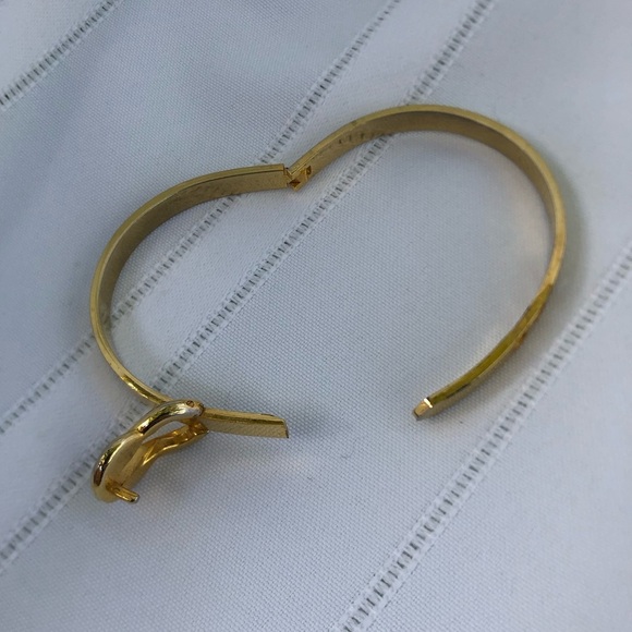 Vtg Goldtone Belt Buckle Bangle - Picture 5 of 11